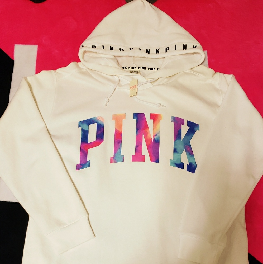 Vs Pink HTF hooded Pullover